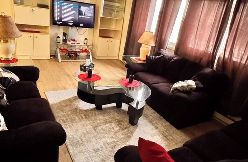 Windsor Apartment | Cozy One-bedroom Apartment In East Windsor