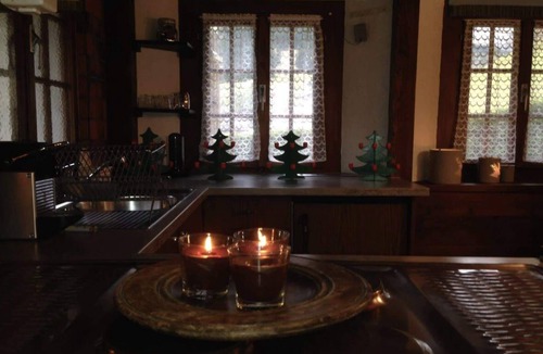 Gsteig Apartment | Cozy One Bedroom Flat In Gsteig