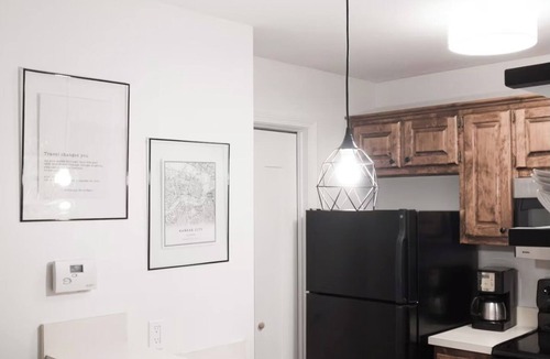 Shawnee Condo | Cozy One Bedroom Near Downtown Shawnee. Perfect for Mid-term Stays.