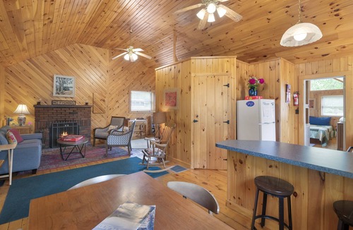Severance House | Cozy one-bedroom year-round house with Fireplace-Pet Friendly!