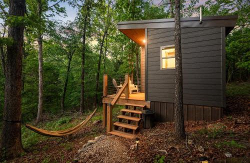 Mammoth Spring House | Cozy Ozark Cottage Near Spring River