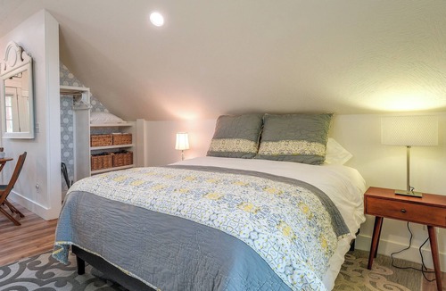 Ozark Apartment | Cozy Ozark Studio Near Downtown & River!