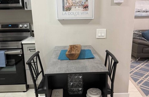 Lake Worth Corridor Apartment | Cozy Palm Retreat 2BR Home Near Beaches