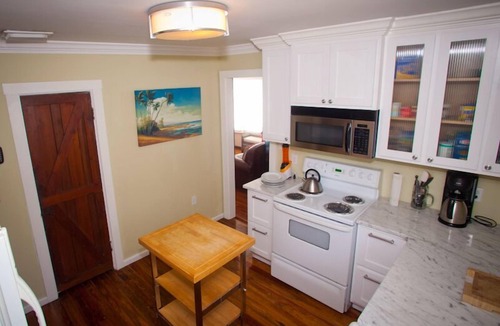 Pass-a-Grille Cottage | Cozy Pass-a-Grille Cottage