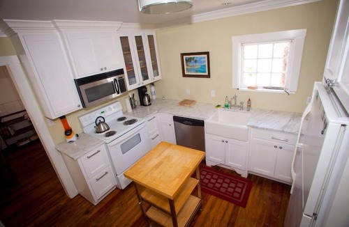 Pass-a-Grille Cottage | Cozy Pass-a-Grille Cottage