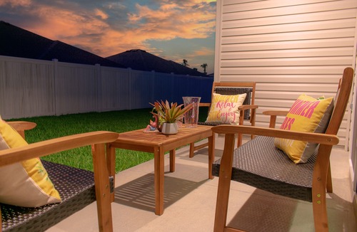 Okahumpka House | Cozy Patio Villa