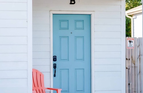 El Centro Beach House | Cozy PCB Beach HOME~Walk Right 2 Beach & Pet Friendly!