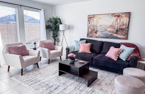Clear Lake House | Cozy & Peaceful Home 4 bedrooms with Office Space. Family friendly