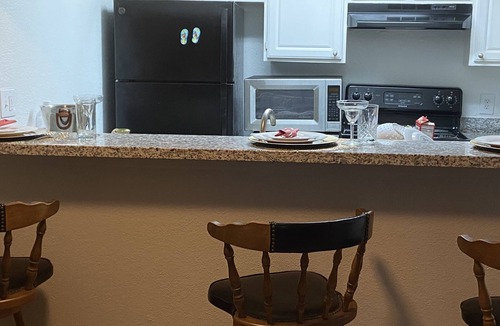 Westchase Apartment | Cozy & Peaceful Home