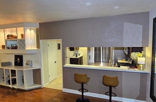 Pearland House | Cozy Pet-Friendly 3-Bed Home w/Fenced Backyard/Work Desk/& Gas Grill!