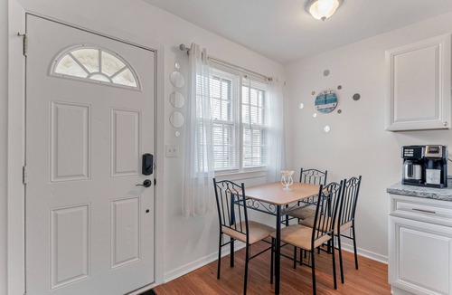 North Camellia Acres House | Cozy Pet-Friendly 3BR Near Norfolk Beaches
