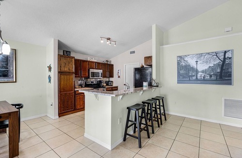 Mill Run House | Cozy Pet-Friendly Casita Near Disney . Relax & Unwind