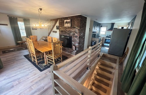 Lake George House | Cozy, pet friendly, newly renovated chalet home with shared beach & water views