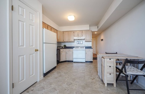 Queen Village Apartment | Cozy Philly Getaway