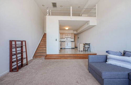 Queen Village Apartment | Cozy Philly Getaway