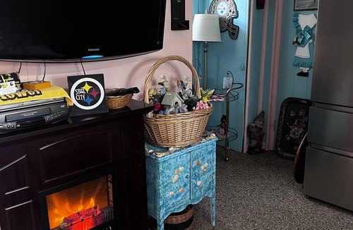 Brookline Apartment | Cozy Pittsburgh getaway