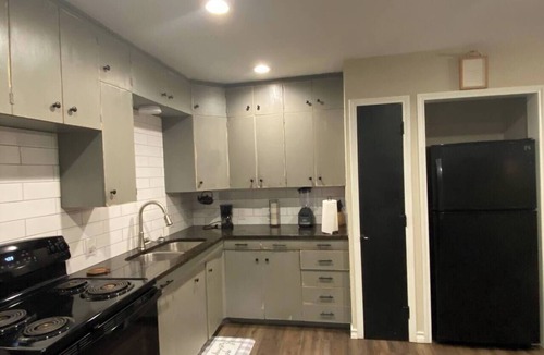 Pleasanton House | Cozy Pleasanton Cottage – Huge Monthly Discount