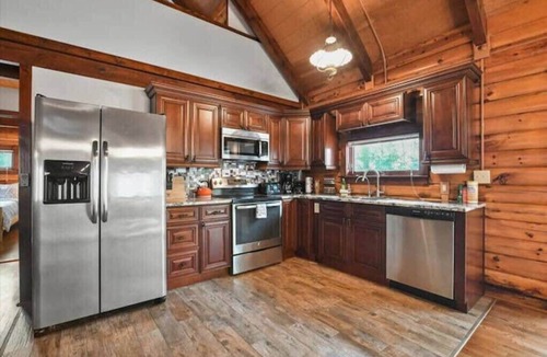 Tobyhanna Cabin | Cozy Pocono Wooded Cabin Oasis | Firepit