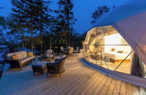 Digby County Cottage | Cozy Point Retreat - Luxury, King Beds & Hot Tub
