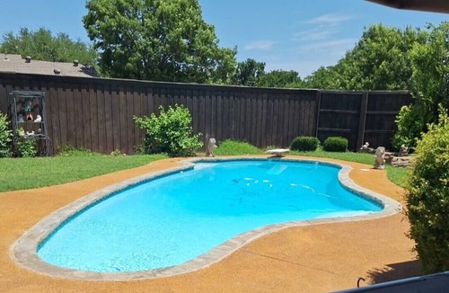 Plano House | Cozy Pool Home Designed for Both Family Fun & Serenity