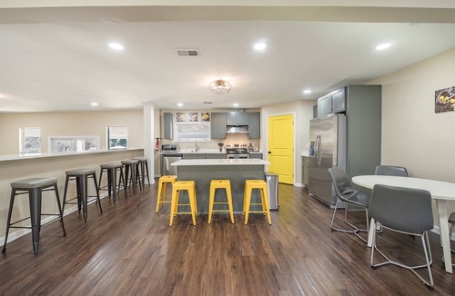 Stone Mountain House | Cozy Pool Staycation Getaway