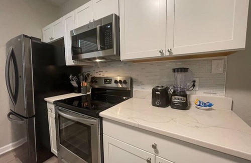 Portsmouth House | Cozy Portsmouth Retreat 2BR/1BA
