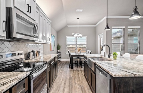 Greenville House | Cozy Primary Suite in a New, Modern Home!