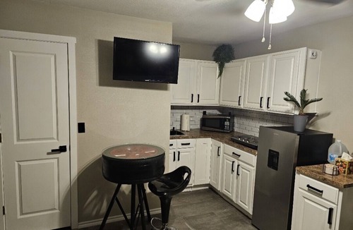 Dallas Apartment | Cozy private 1-bedroom Casita suite