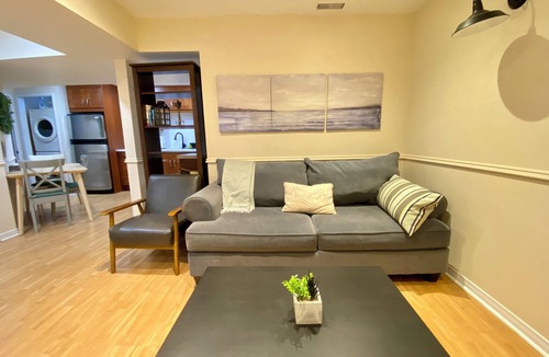 Vaughan Apartment | Cozy Private 2 Br Suite Free Parking in Vaughan