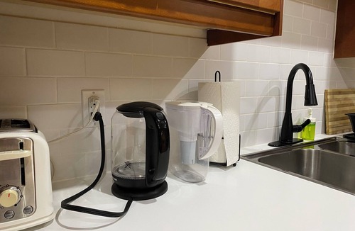 Vaughan Apartment | Cozy Private 2 Br Suite Free Parking in Vaughan