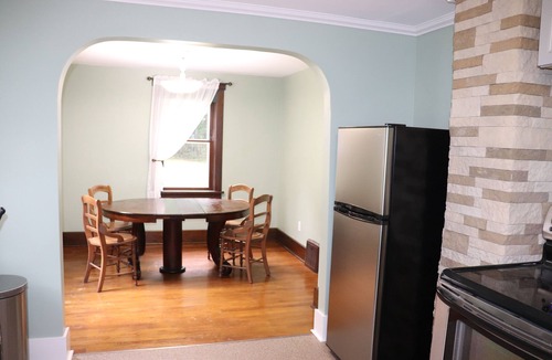 Lucinda House | Cozy, private 3 BR get-away near Clarion. Long term stays welcome. Pet-Friendly!