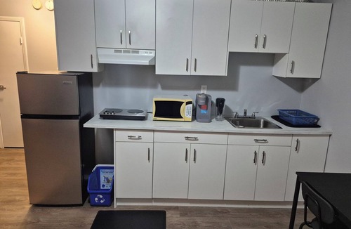 Winnipeg House | Cozy Private Basement Suite | Garden City Winnipeg