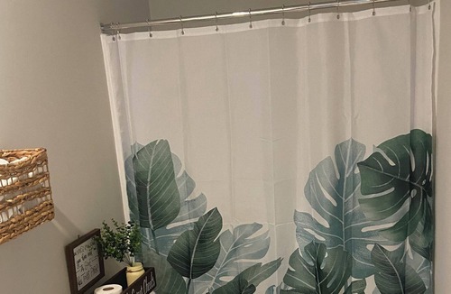 Lovejoy House | Cozy Private Bedroom w/shared bathroom