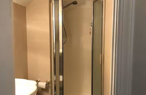Martinez House | Cozy private bedroom w/full bath & free parking
