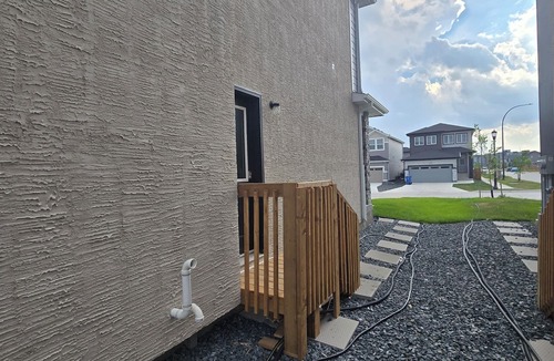 Winnipeg House | Cozy private bsmt suite |Bonavista |Fireplace |Workspace & nature-inspired decor