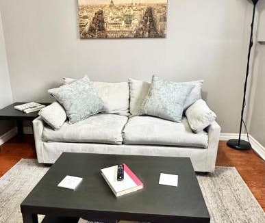 Sudbury Apartment | Cozy & Private Full Floor at Minnow Lake