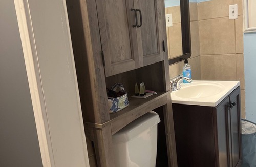 Edgebrook Apartment | Cozy Private Hobby Airport
