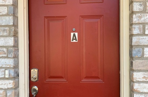 Louetta Condo | Cozy, private, pet friendly 2 bed home in Spring
