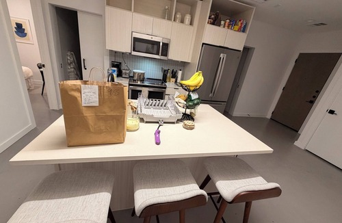 West End Apartment | Cozy Private Room in Shared Home – Prime Downtown Austin Location