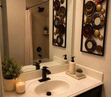 Anna House | Cozy Private Room Near McKinney Sherman Celina