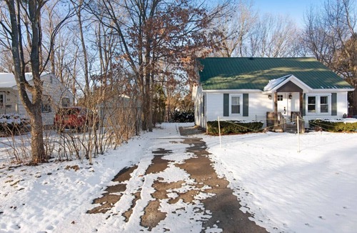 South Burlington Apartment | Cozy Private Suite - Near BTV Airport & UVM