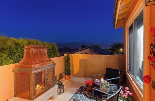 Palm Springs Apartment | Cozy private studio in serene Cathedral City with AC and Balcony