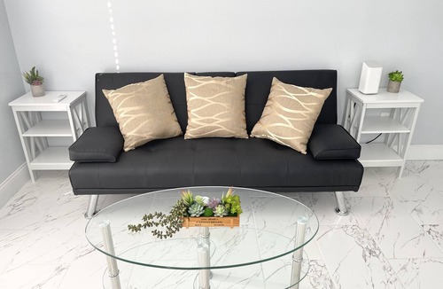 Barker Villa | Cozy private suite with free parking