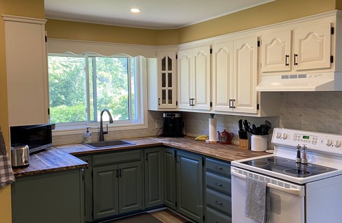 Spry Bay Cottage | Cozy private waterfront cottage on the Eastern shore. Just 1.5hrs from Halifax.