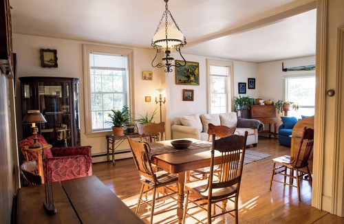 Godmanchester Other | Cozy Quebec Farmhouse Retreat — Firepit, Meadow Views & Starry Nights