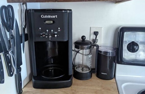 West Hartford Cabin | Cozy Quechee Corner Cabin