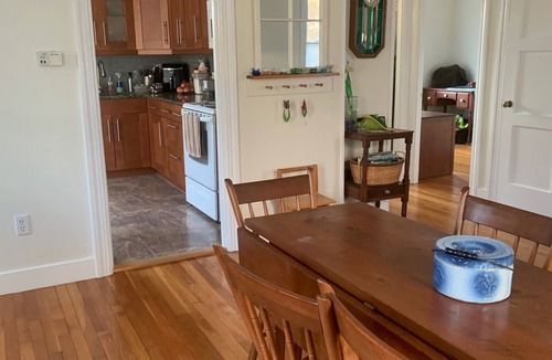 Back Cove House | Cozy, Quiet and Convenient