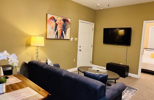 Havertown Apartment | Cozy Quiet Apt in Suburbs - Very Walkable Area