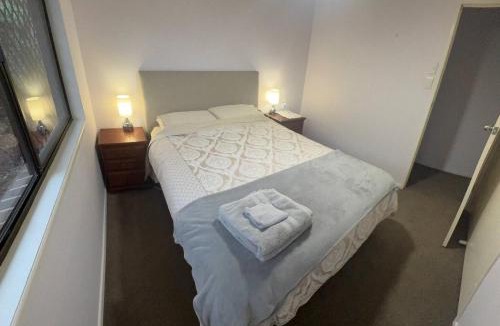 Brighton House | Cozy Quiet Beach room R2