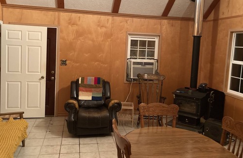 Cedar Bluff House | Cozy, Quiet Cabin Escape